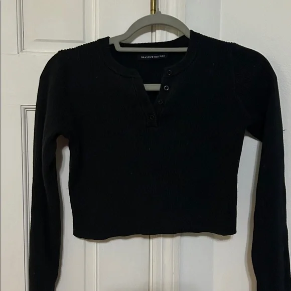 🔥Brandy Melville Cropped Sweater S - Picture 3 of 3